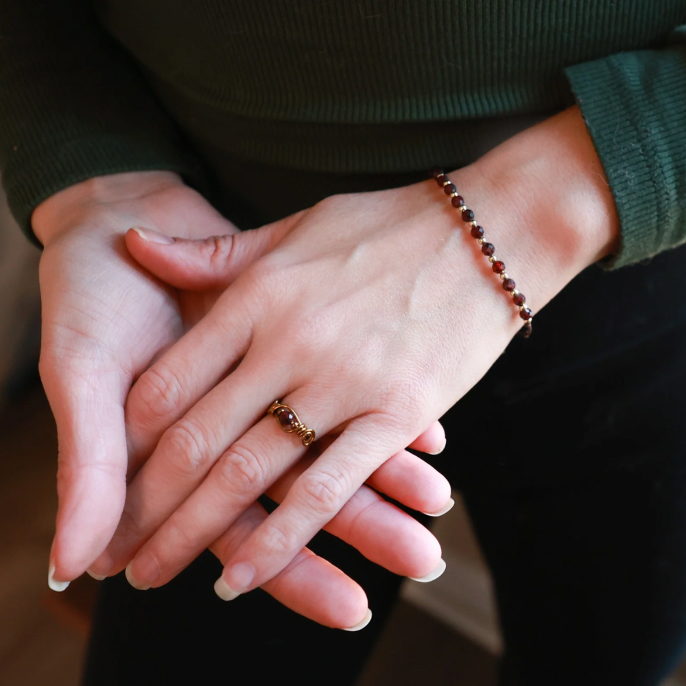 Garnet & Gold Bracelet (Adjustable)