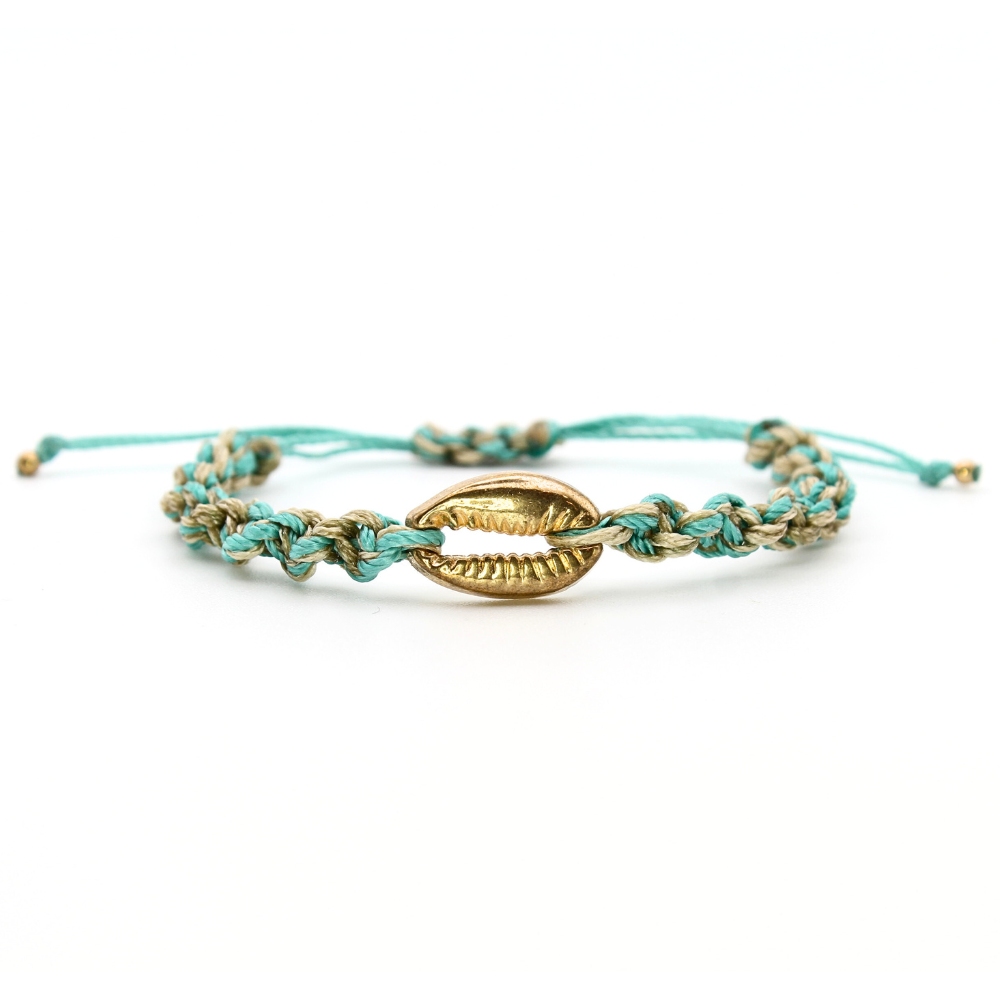 Seashell Charm Bracelet (Adjustable)