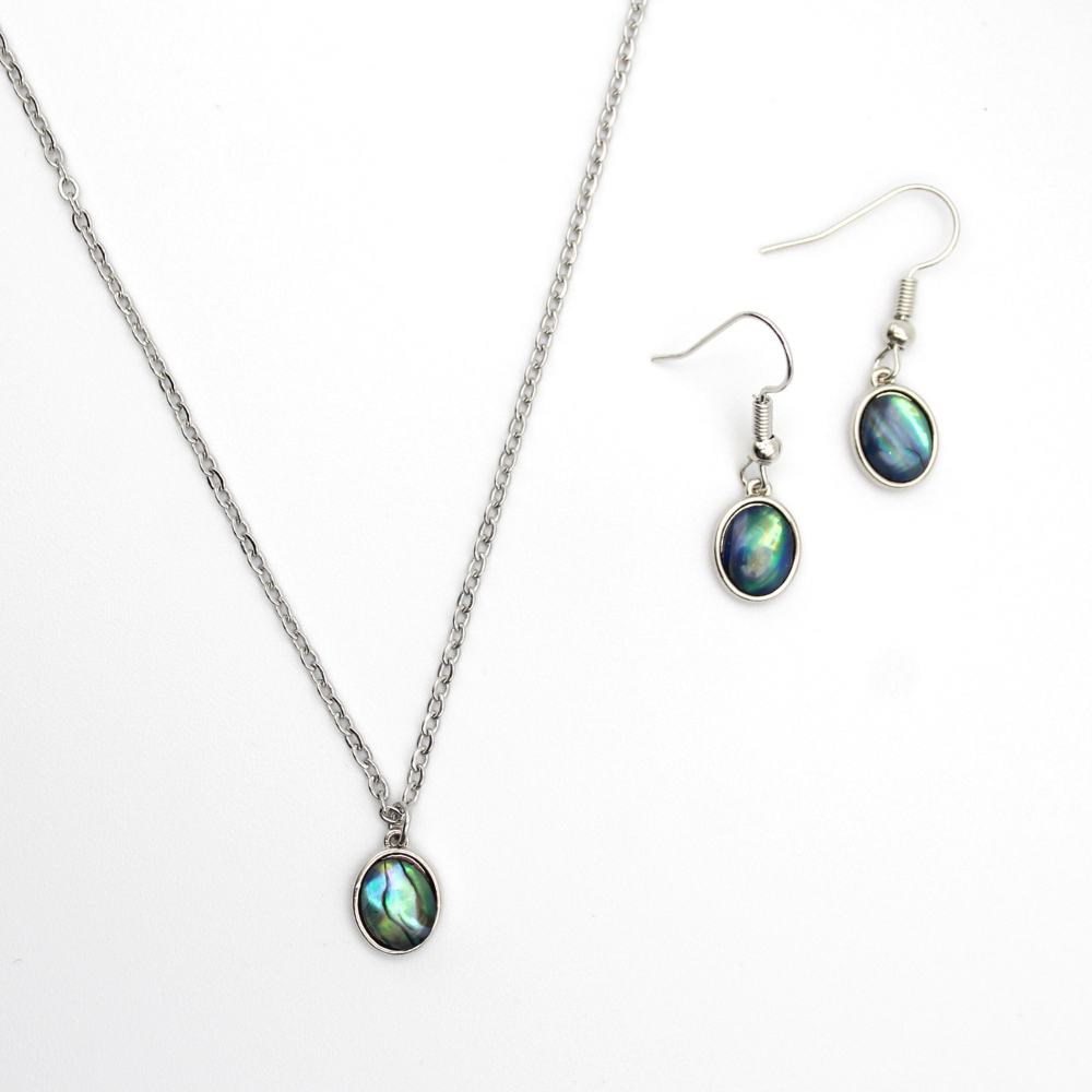 Labradorite Charm Necklace (Silver)