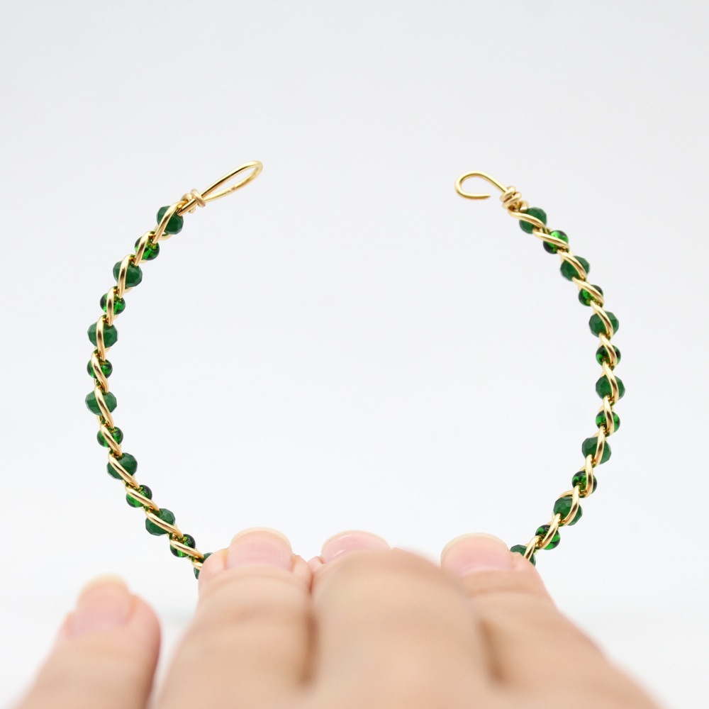 Emerald Bangle Bracelet (with Clasp) (Gold)