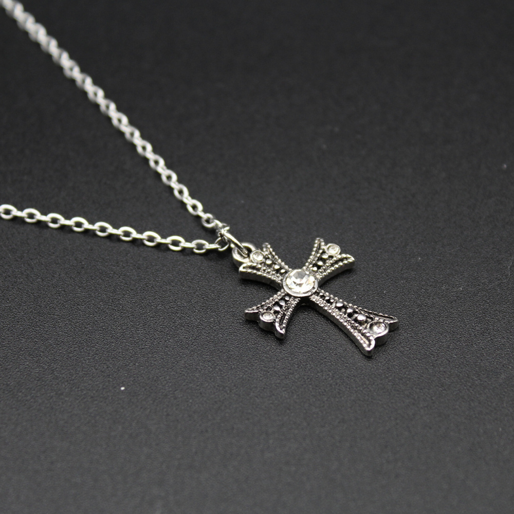 Rhinestone Cross Necklace (Silver)