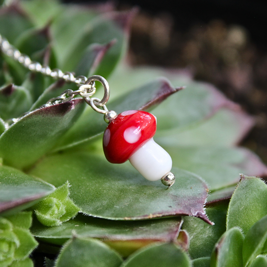Glass Mushroom Necklace (Red)