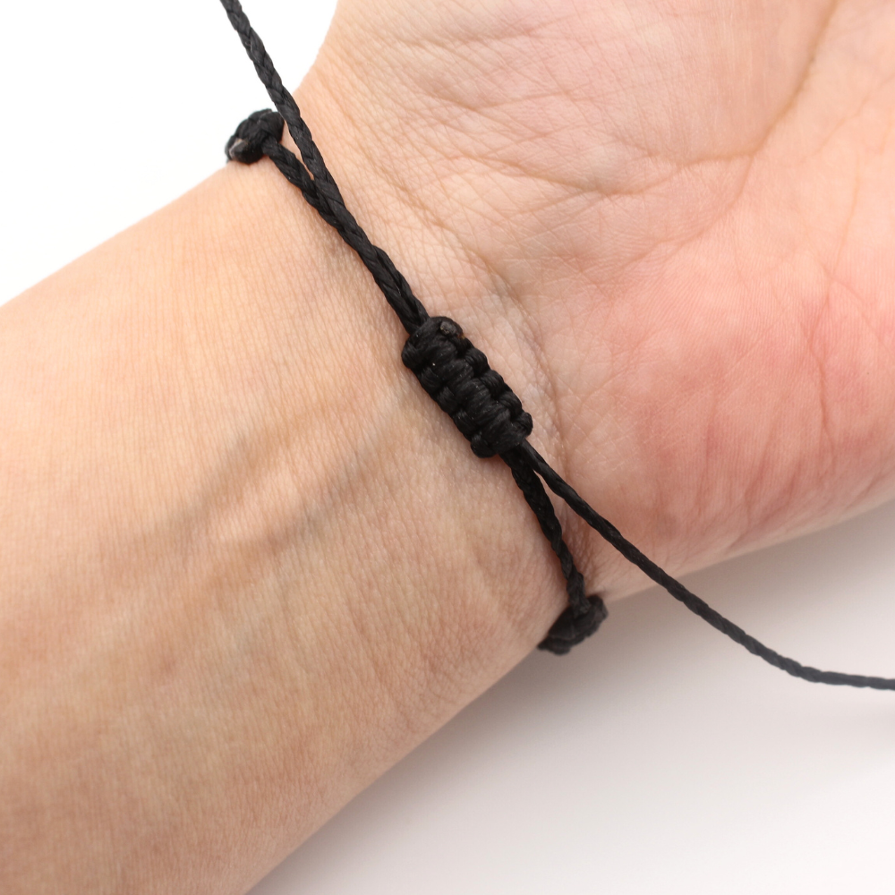 Cross Bracelet (Adjustable)