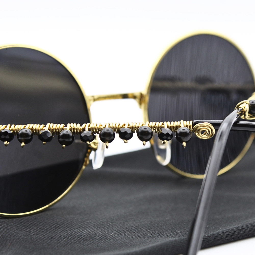Round Sunglasses with Obsidian